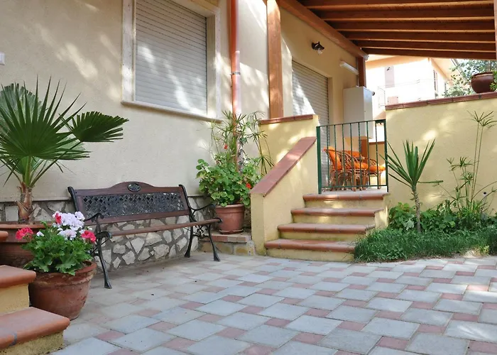 Hotel Rahal *