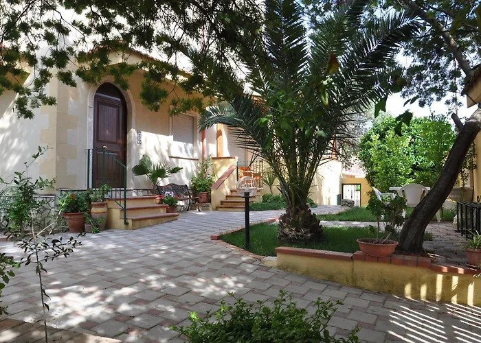 Hotel Rahal *