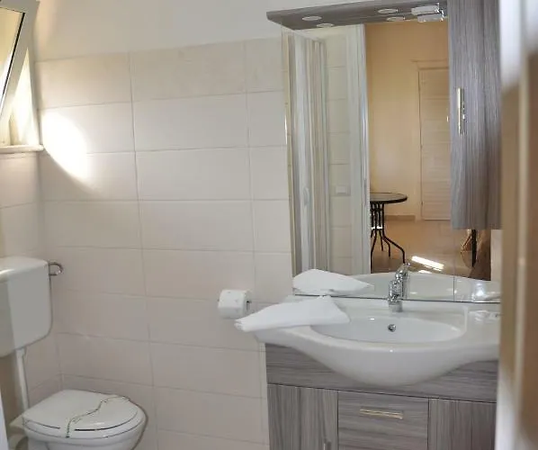 Hotel Rahal *