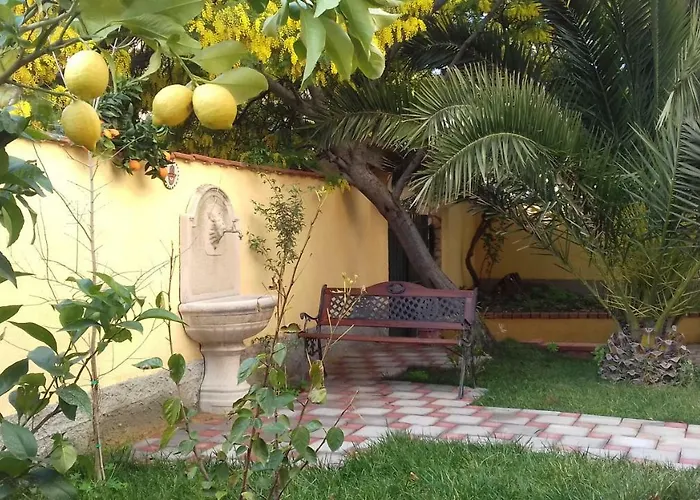 Rahal Hotel
